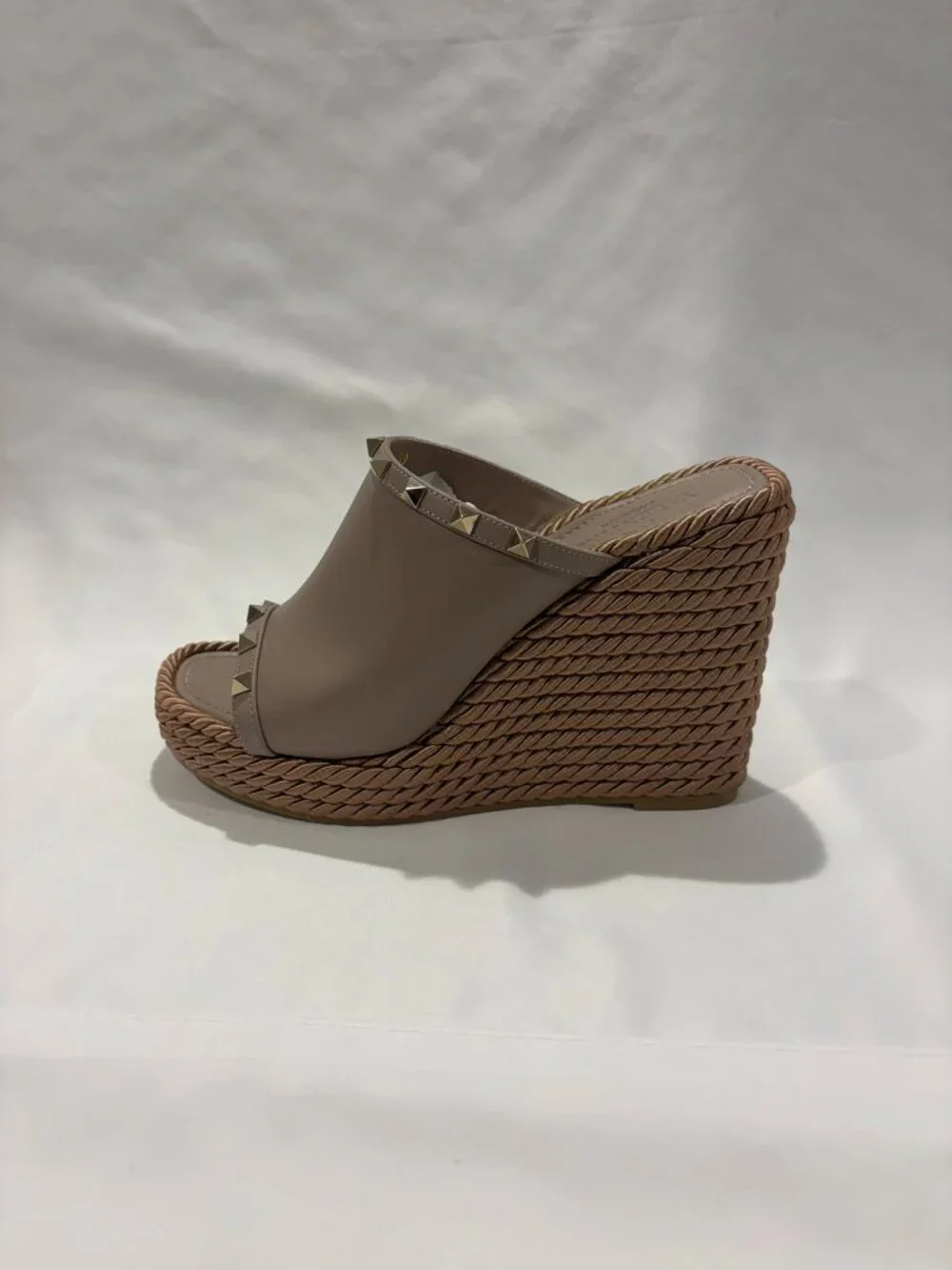 Valentino Garavani Gold Studded Leather Wedge Slide Rope Sandals Espadrille 9 - Picture 2 of 9